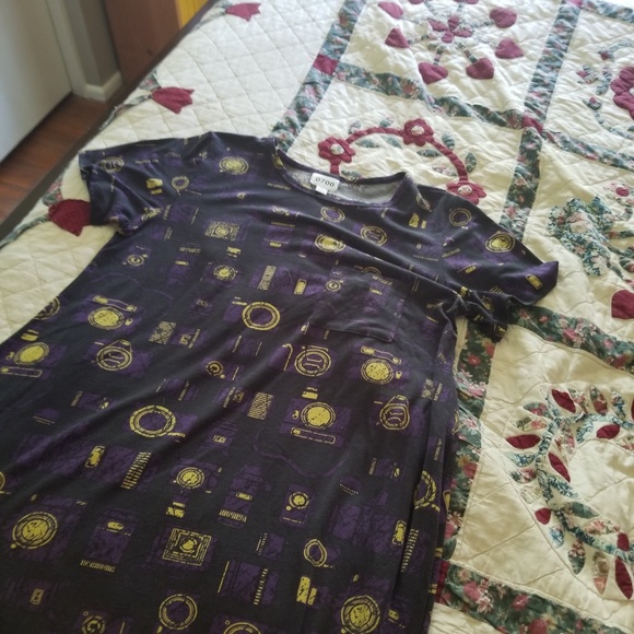 LuLaRoe Dresses & Skirts - Lularoe Carly